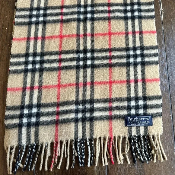 Vintage Burberry nova check scarf - Picture 11 of 13